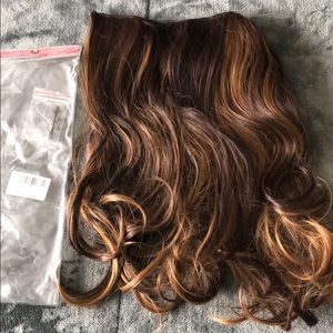 16” dark brown/ golden hair extensions